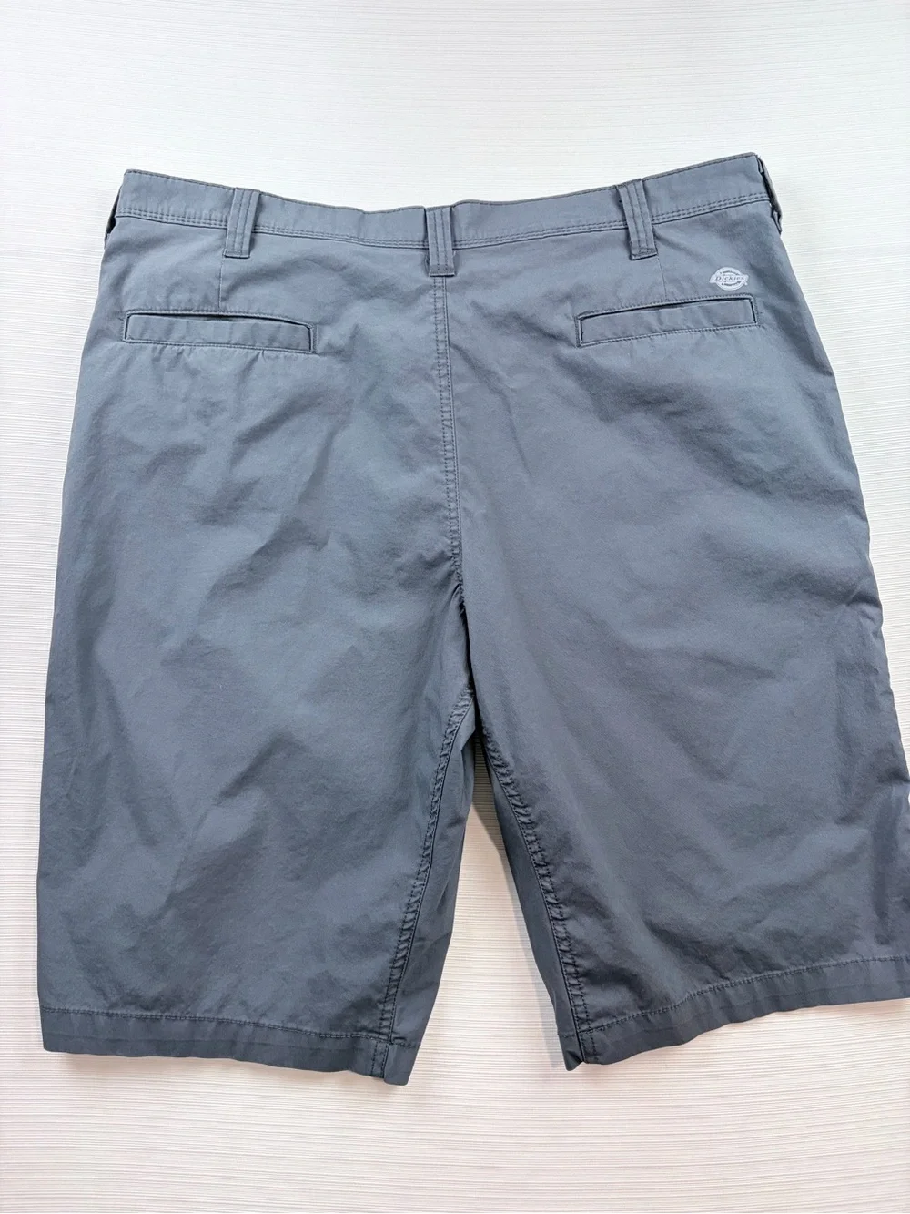 Dickies Men's Gray Casual Cargo Shorts - Cooling Temp-IQ Size 38